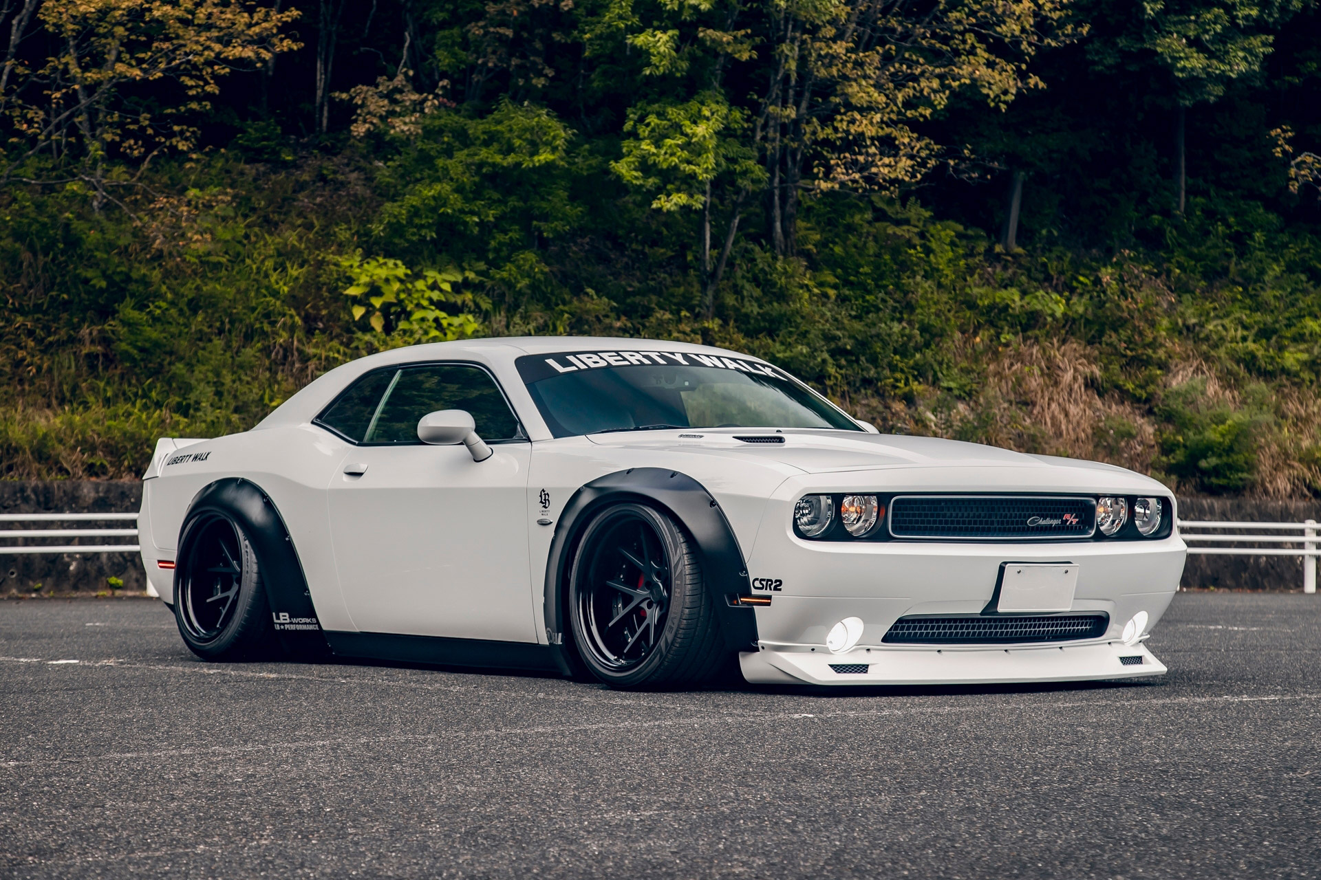 LB-WORKS-DODGE-Challenger3
