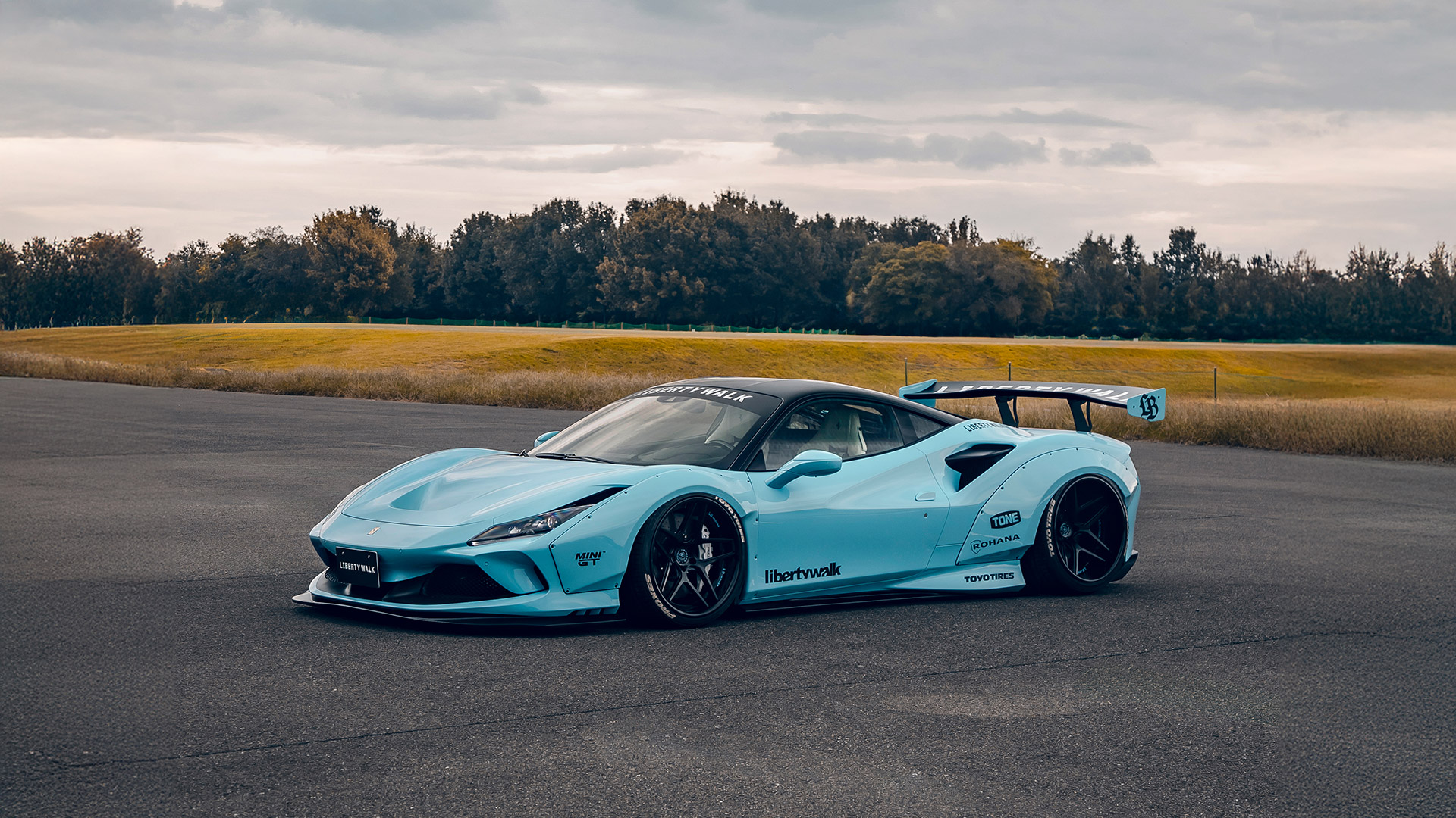 LB-WORKS-F8-Tributo00001