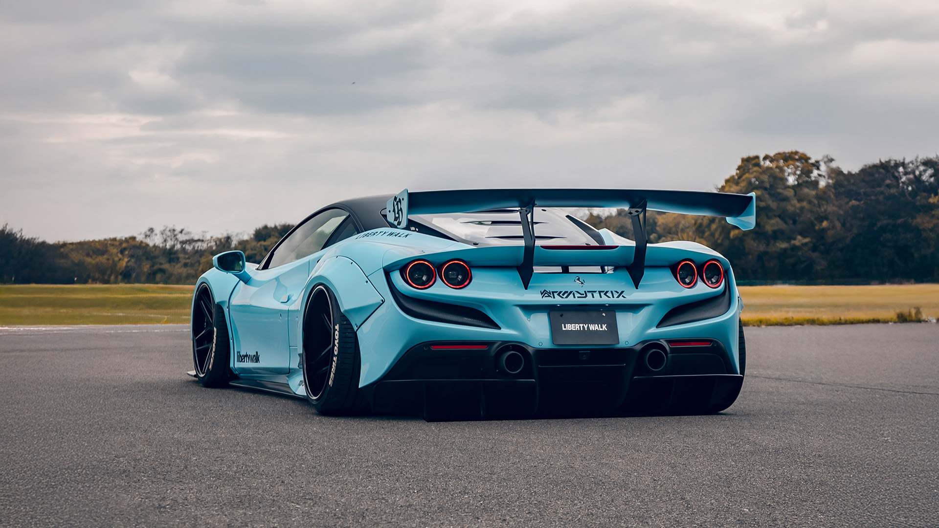 LB-WORKS-F8-Tributo00009