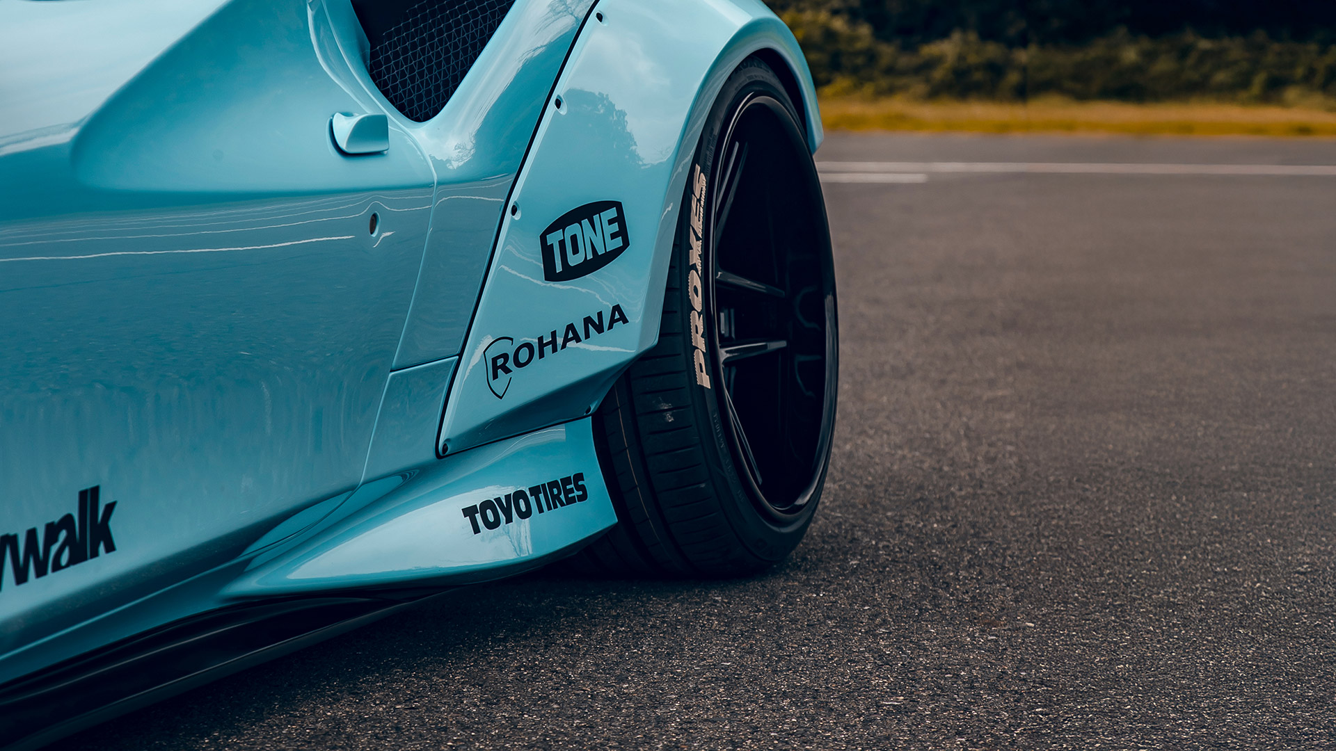 LB-WORKS-F8-Tributo00019