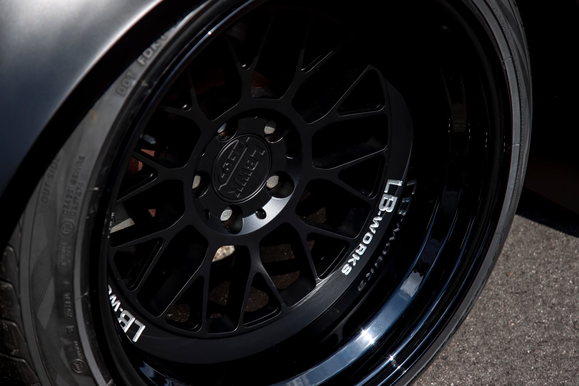 LB-WORKS Ferrari TESTAROSSA19