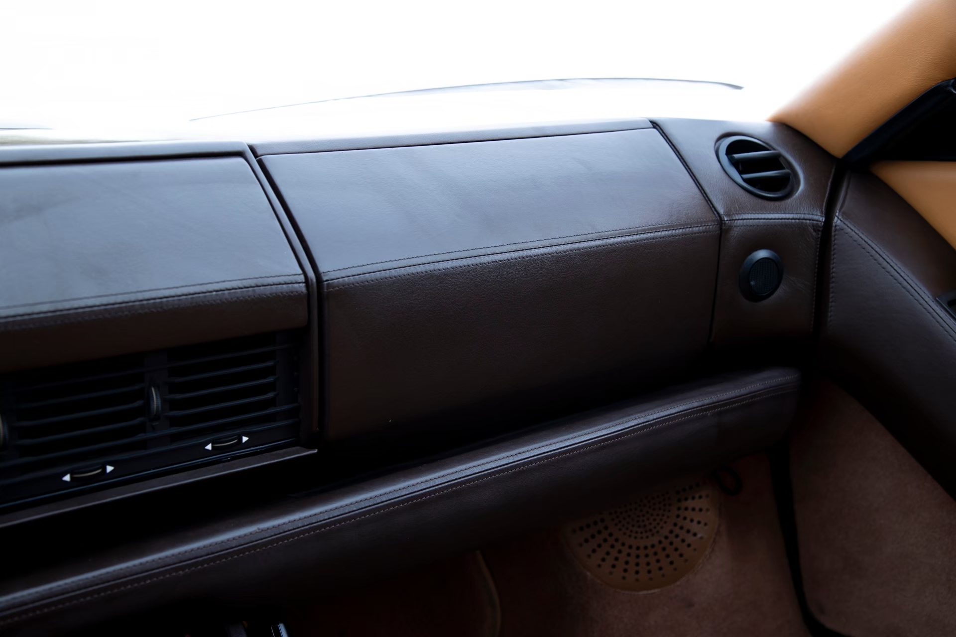 LB-WORKS Ferrari TESTAROSSA41