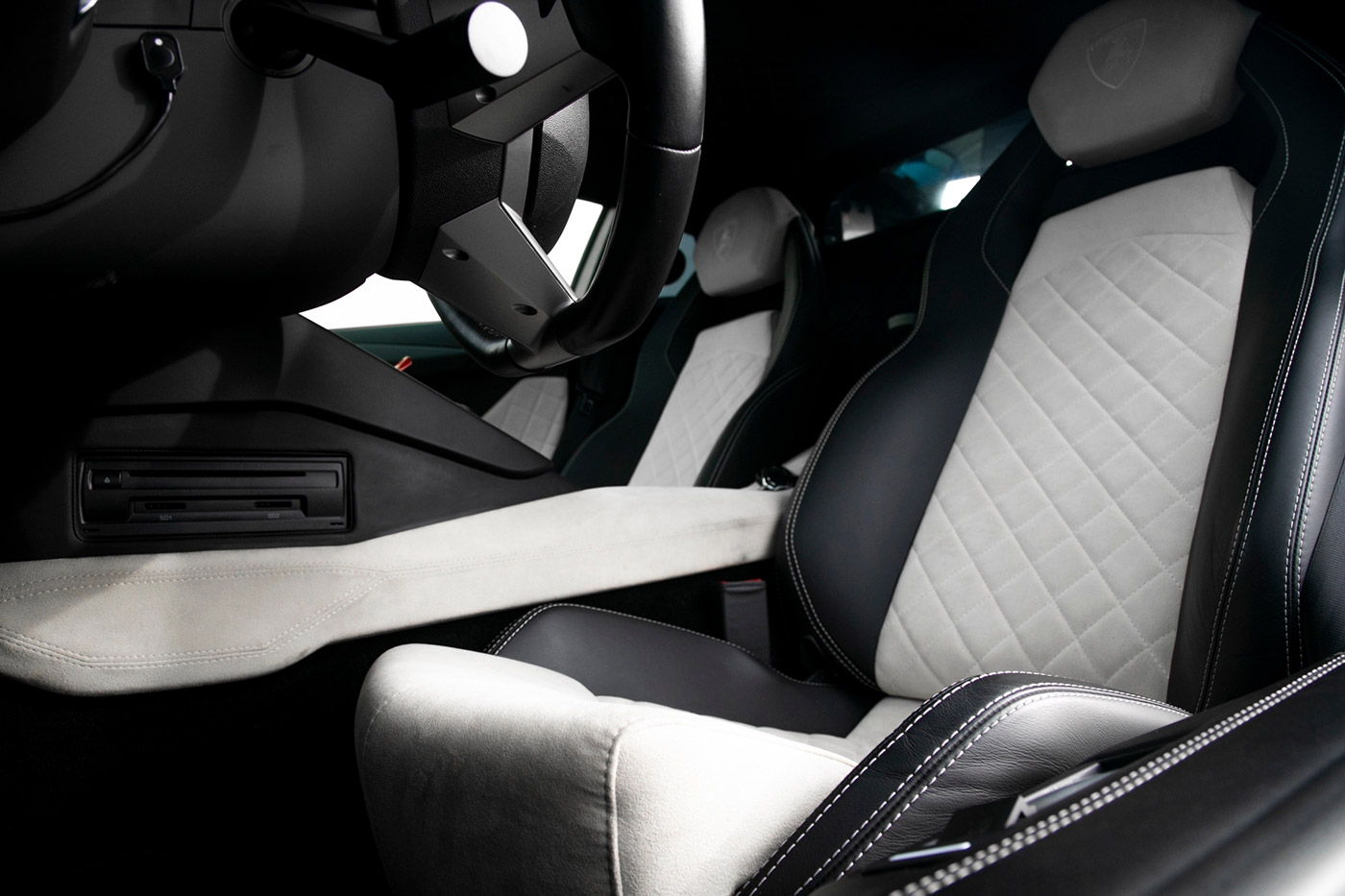 LB-WORKS-Lamborghini-AVENTADOR00026