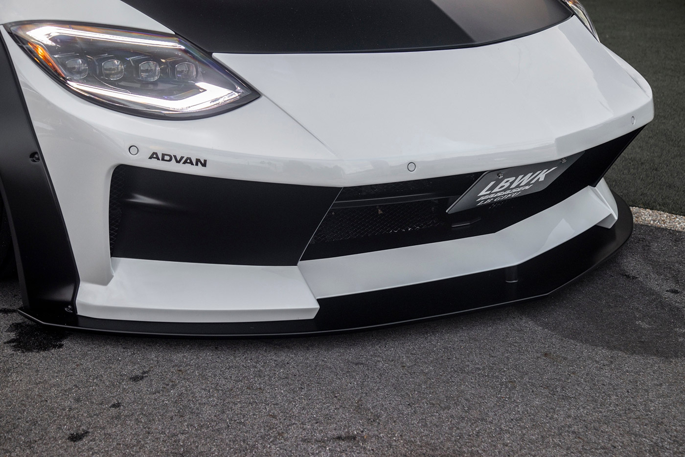 LB-WORKS-NISSAN-Fairlady-Z-RZ3400010