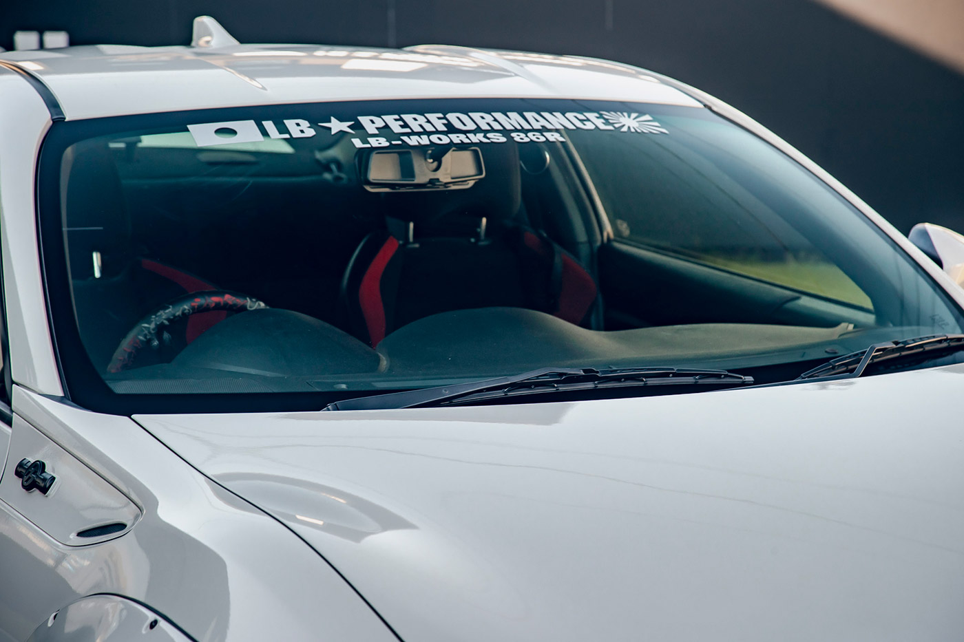 LB-WORKS-86_00014