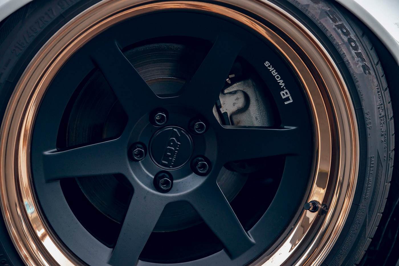LB-WORKS-86_00016