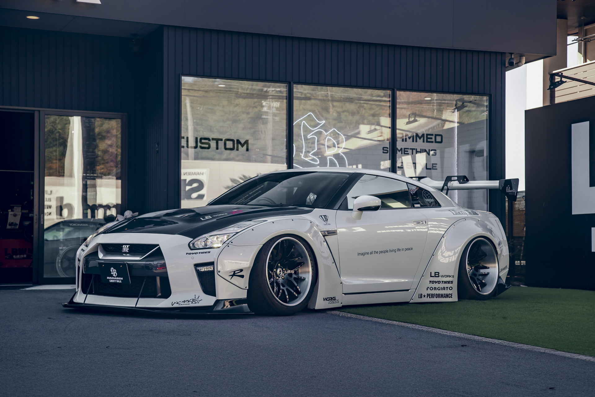 LB-WORKS NISSAN R35 GT-R Type1.500003