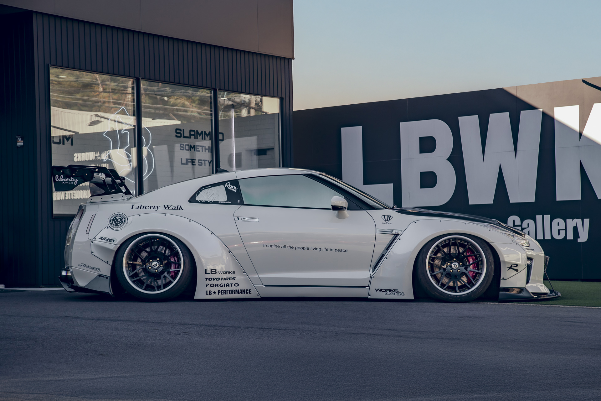 LB-WORKS NISSAN R35 GT-R Type1.500008