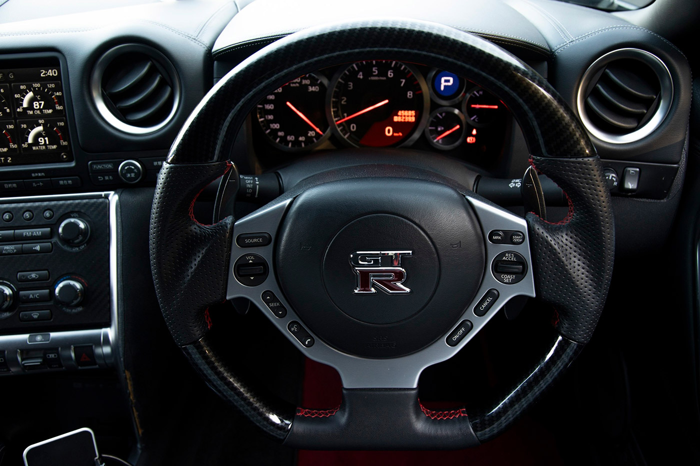 LB-Silhouette-WORKS-GT-NISSAN-R35-GT-R00028