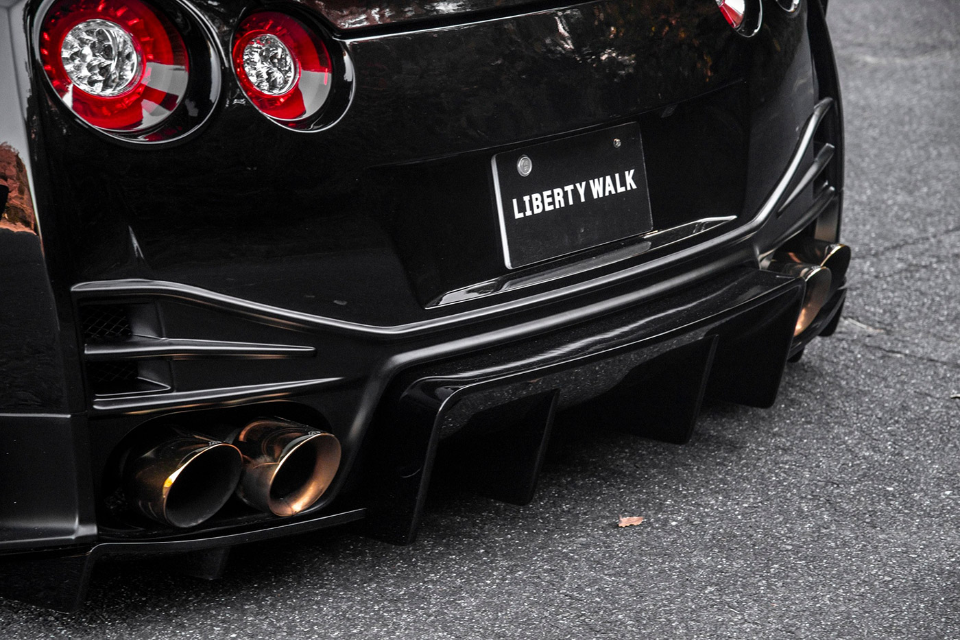 LB-Silhouette-WORKS-GT-NISSAN-R35-GT-R00036