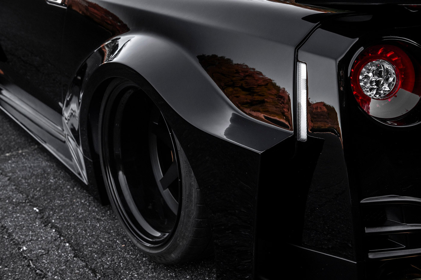 LB-Silhouette-WORKS-GT-NISSAN-R35-GT-R00037