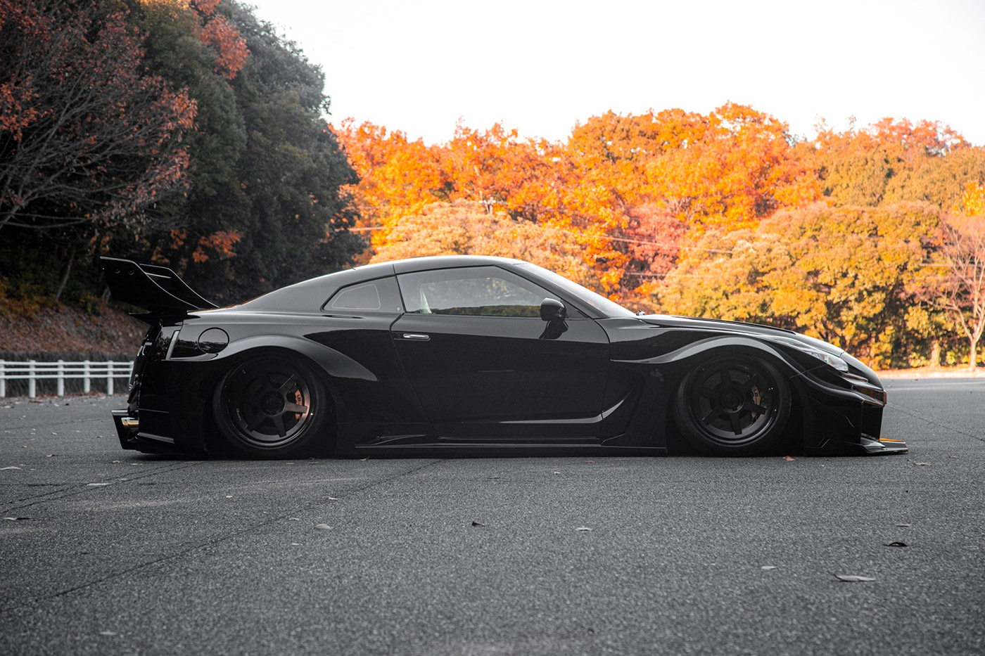 LB-Silhouette-WORKS-GT-NISSAN-R35-GT-R00049
