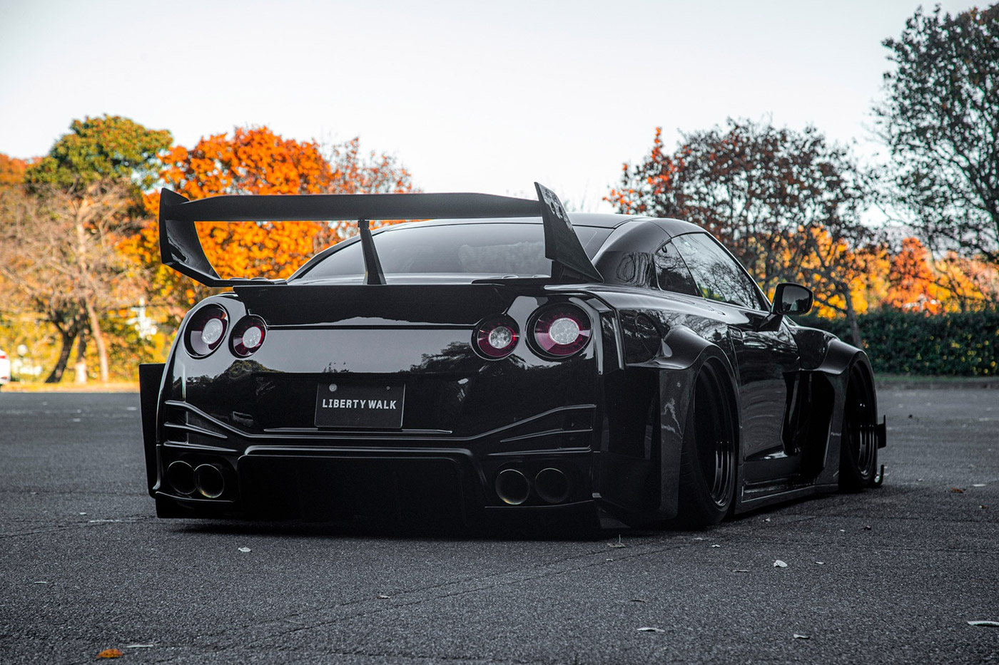 LB-Silhouette-WORKS-GT-NISSAN-R35-GT-R00050