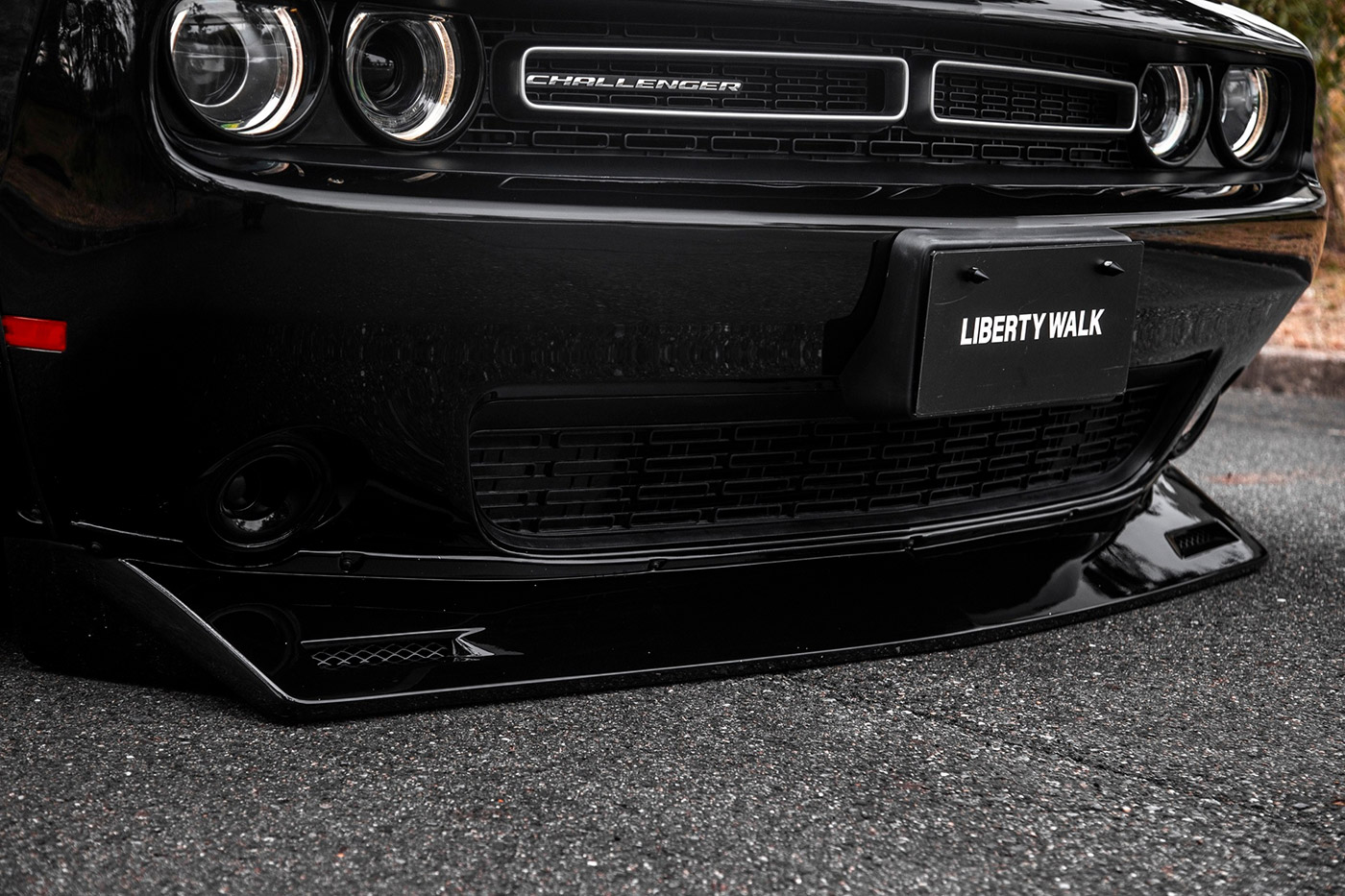 LB-WORKS-DODGE-CHALLENGER00031