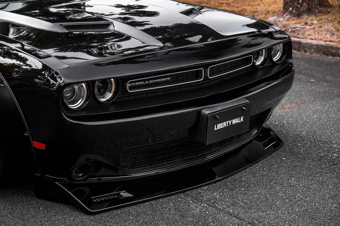 LB-WORKS-DODGE-CHALLENGER00032