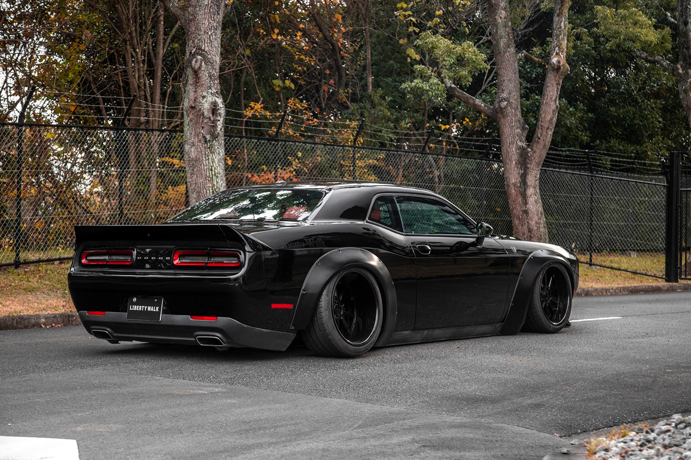 LB-WORKS-DODGE-CHALLENGER00034