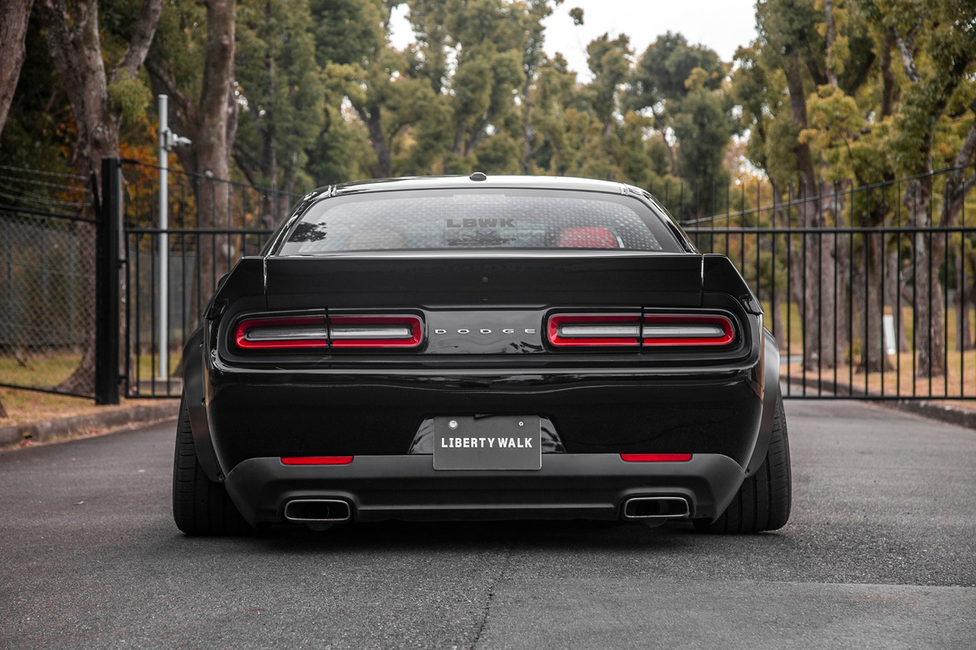 LB-WORKS-DODGE-CHALLENGER00035