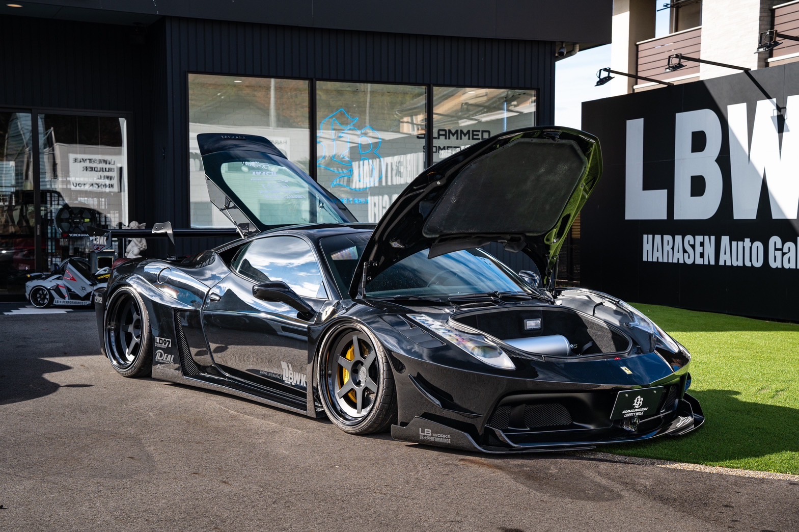 LB-WORKS Ferrari 45814