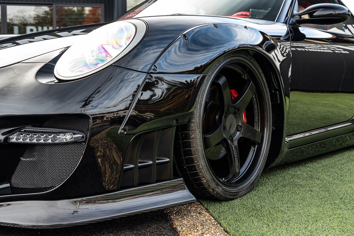 PORSCHE-91100009
