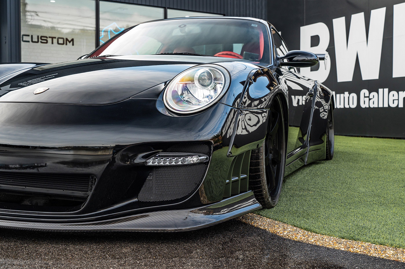 PORSCHE-91100010