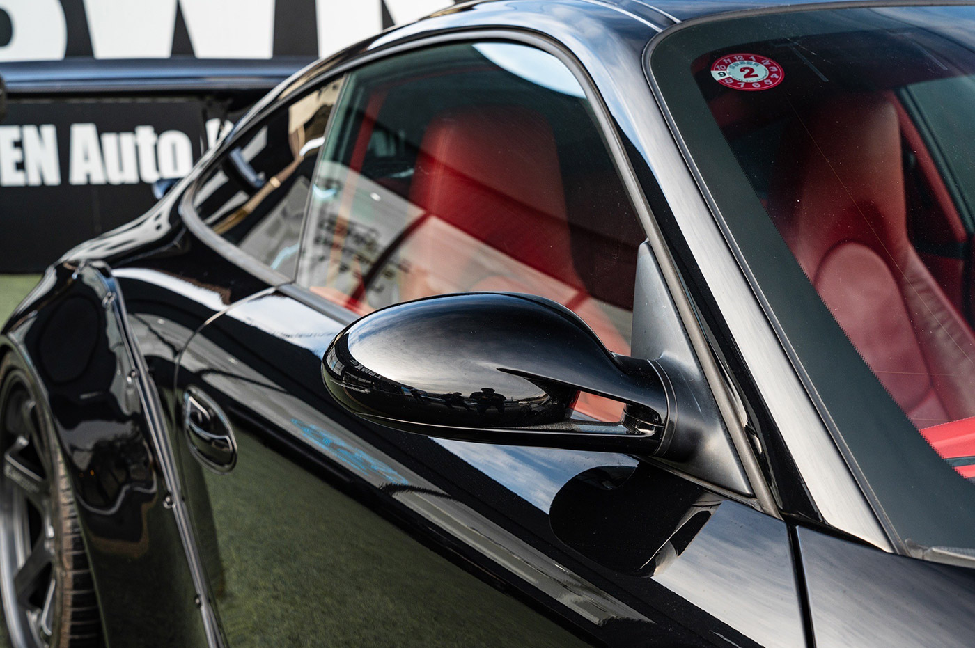 PORSCHE-91100015