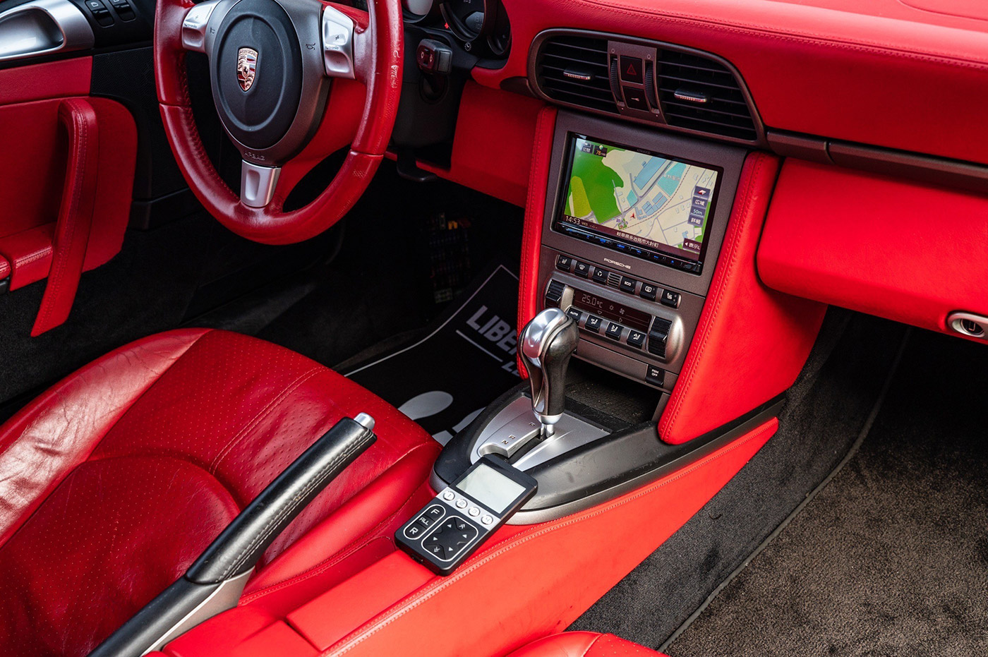 PORSCHE-91100034