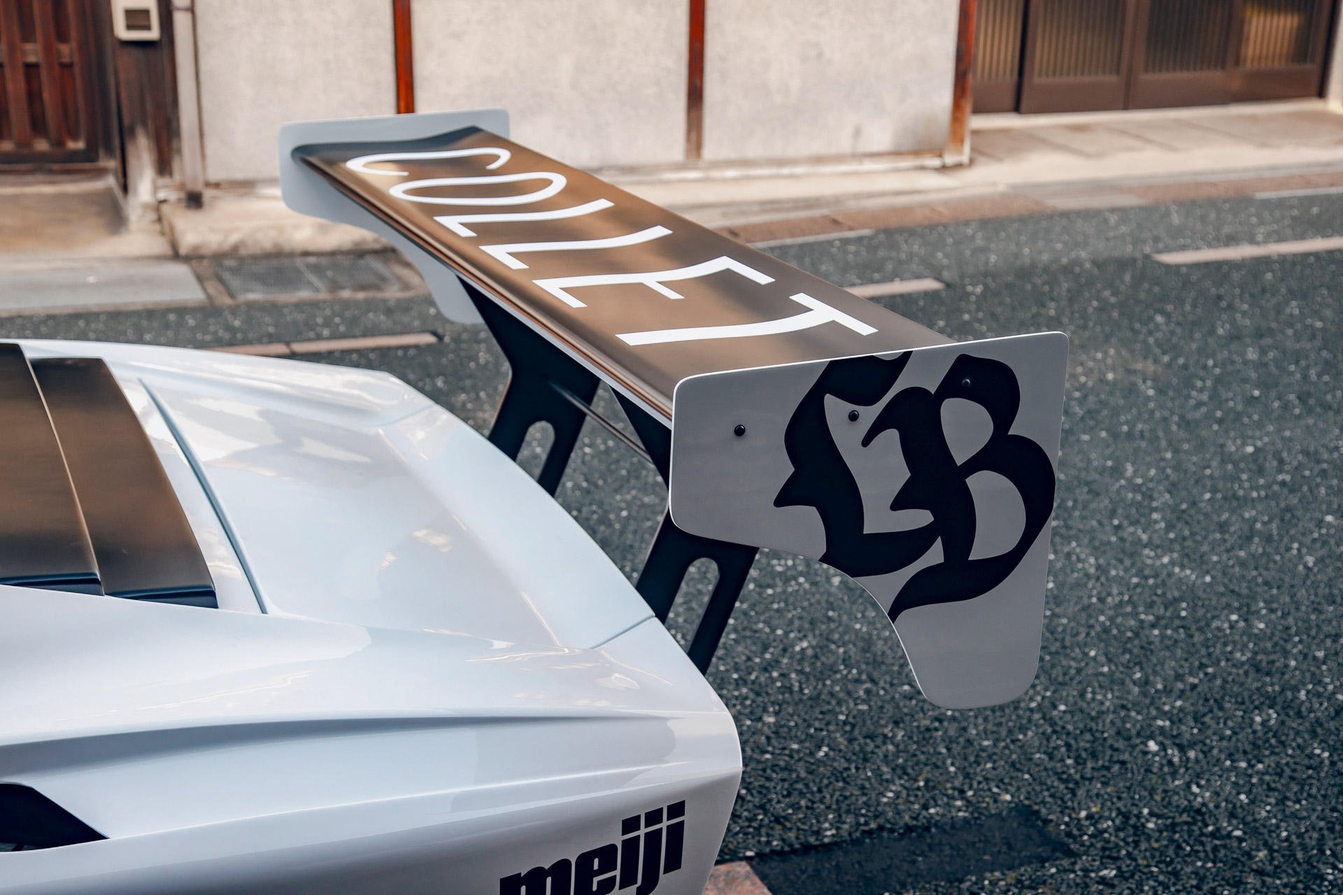 LB-Silhouette-WORKS-GT-Lamborghini-Miura-00014