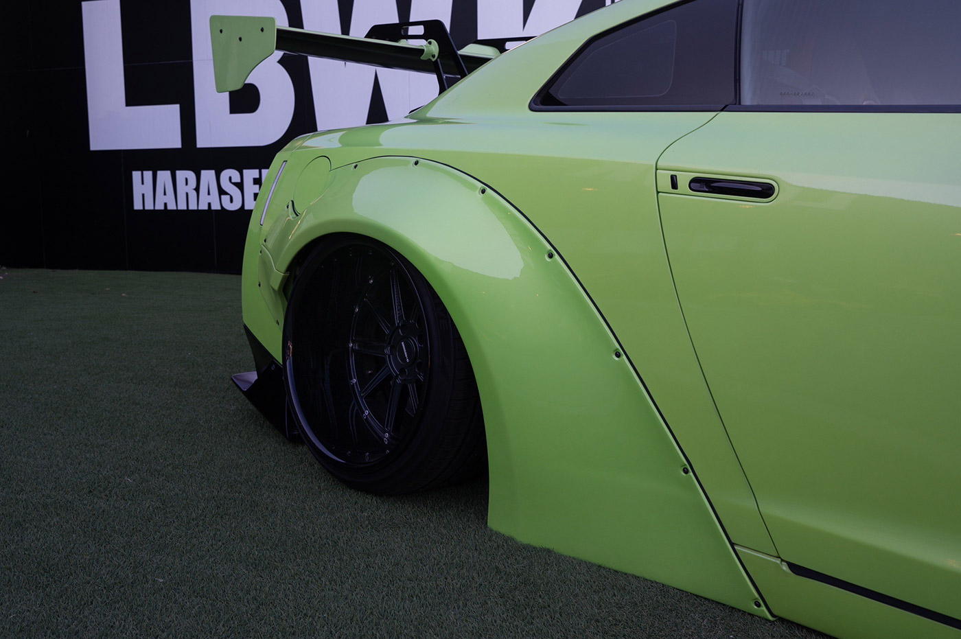 _LB-WORKS-NISSAN-GT-R-R35-type-1-BALCK-Edition22