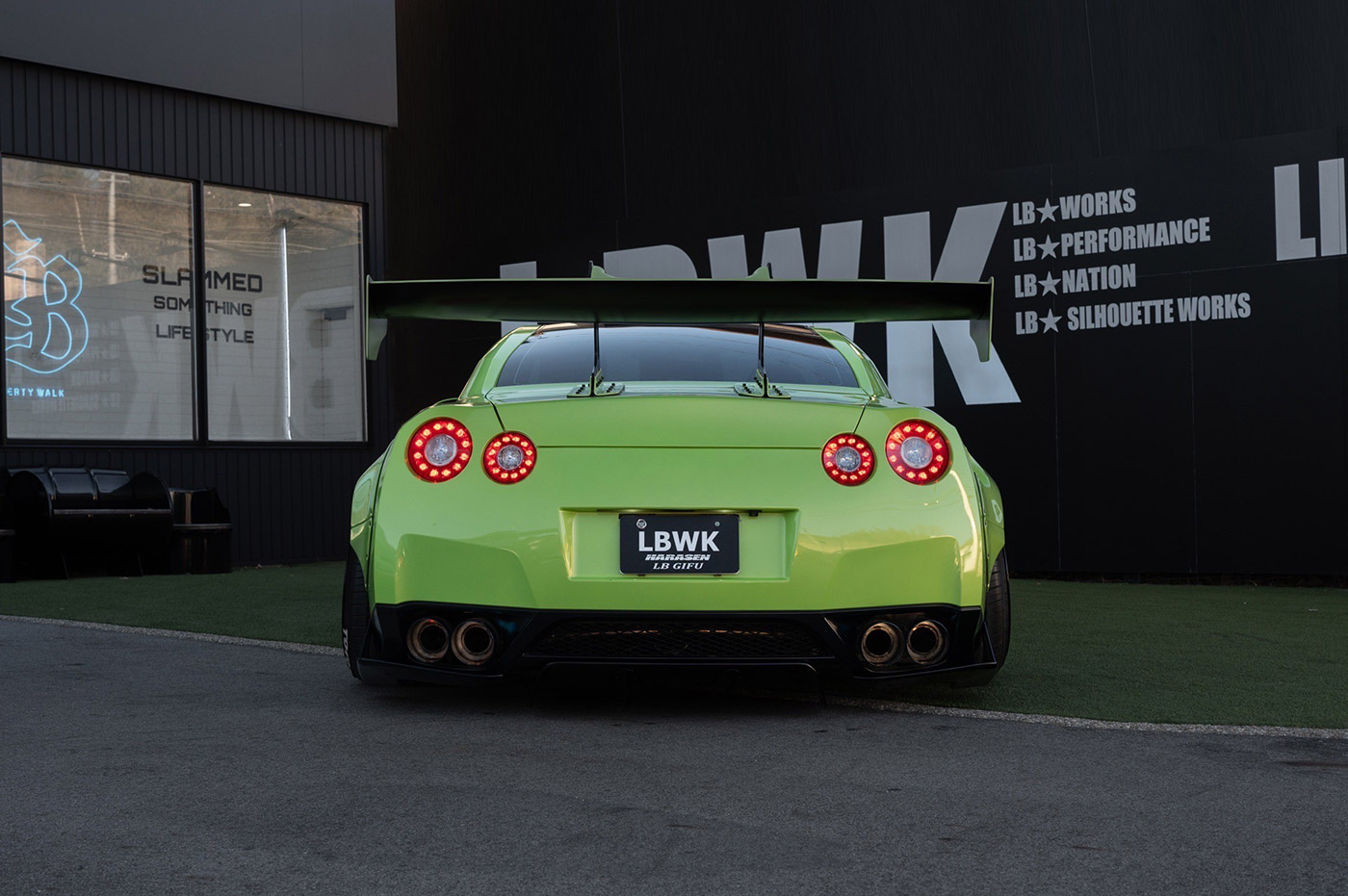_LB-WORKS-NISSAN-GT-R-R35-type-1-BALCK-Edition6