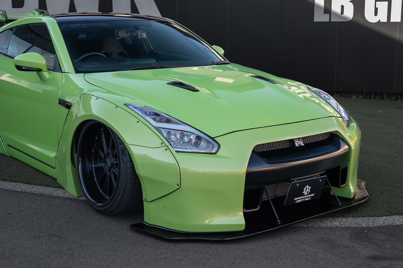 _LB-WORKS-NISSAN-GT-R-R35-type-1-BALCK-Edition9