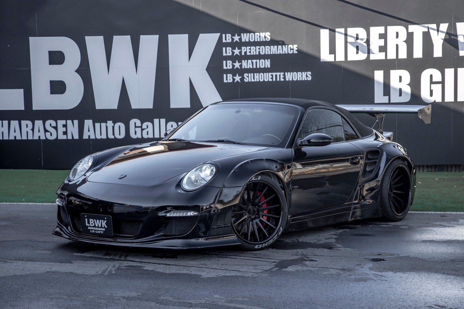 LB-WORKS PORSCHE 991 turbo S Cabriolet00062