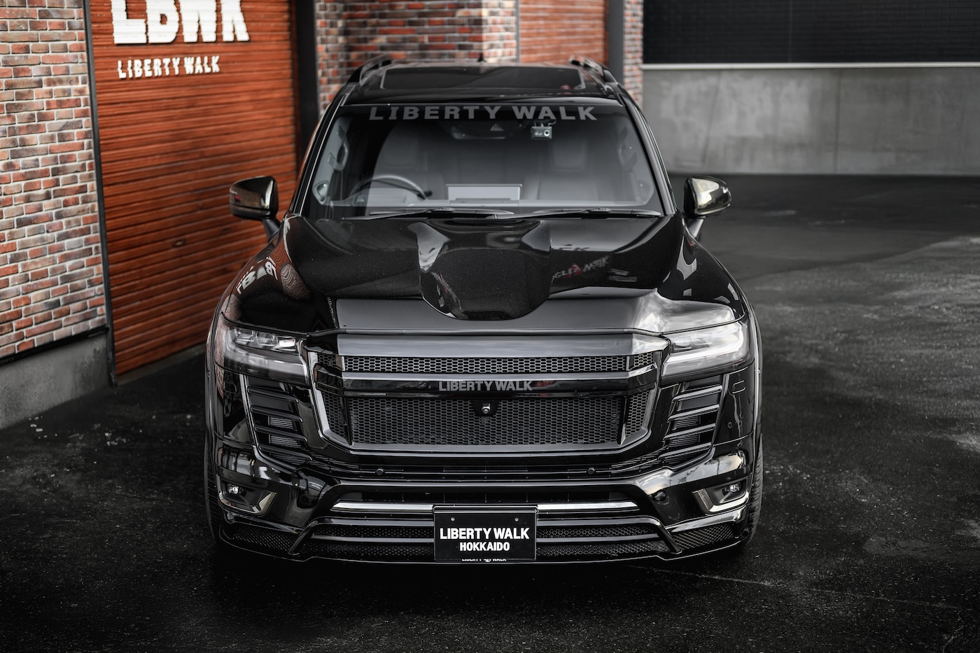 LB-WORKS-TOYOTA-LAND-CRUISER-