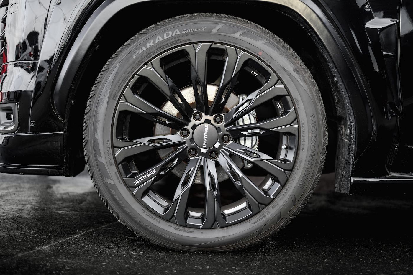 LB-WORKS-TOYOTA-LAND-CRUISER-