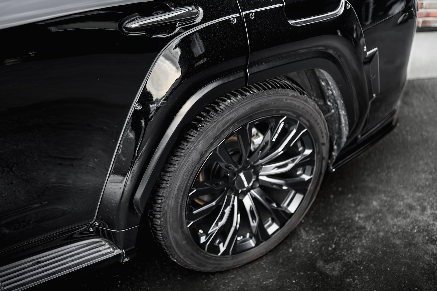 LB-WORKS-TOYOTA-LAND-CRUISER-
