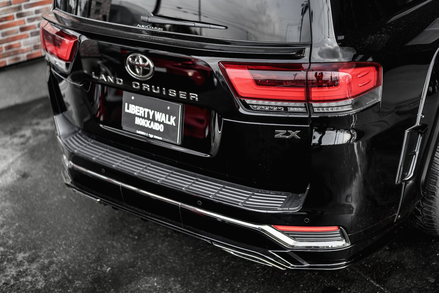 LB-WORKS-TOYOTA-LAND-CRUISER-