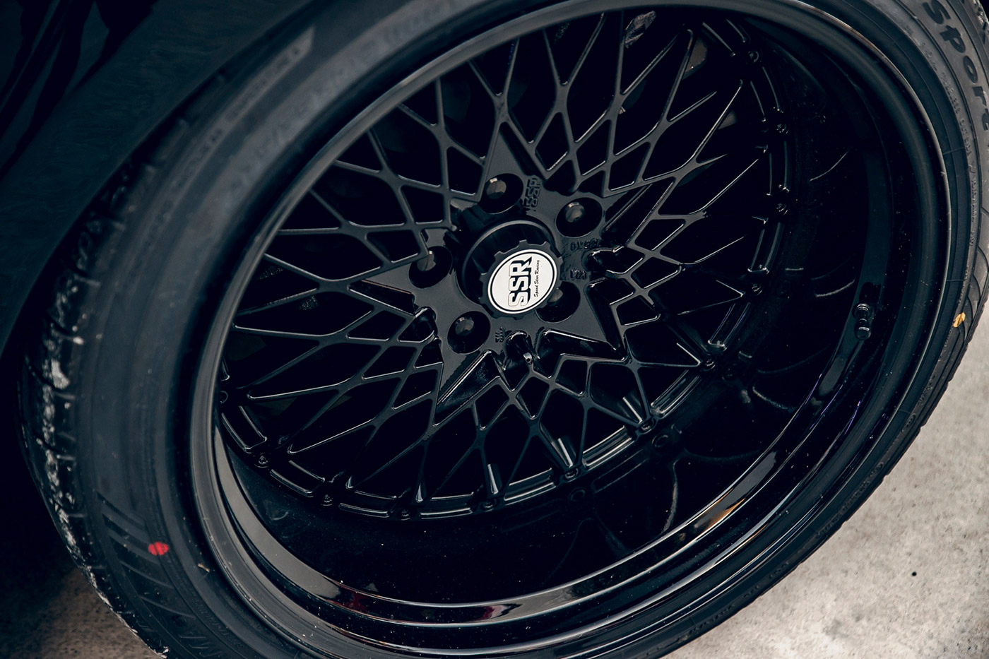 LB-E-WORKS-TESLA-Model-317