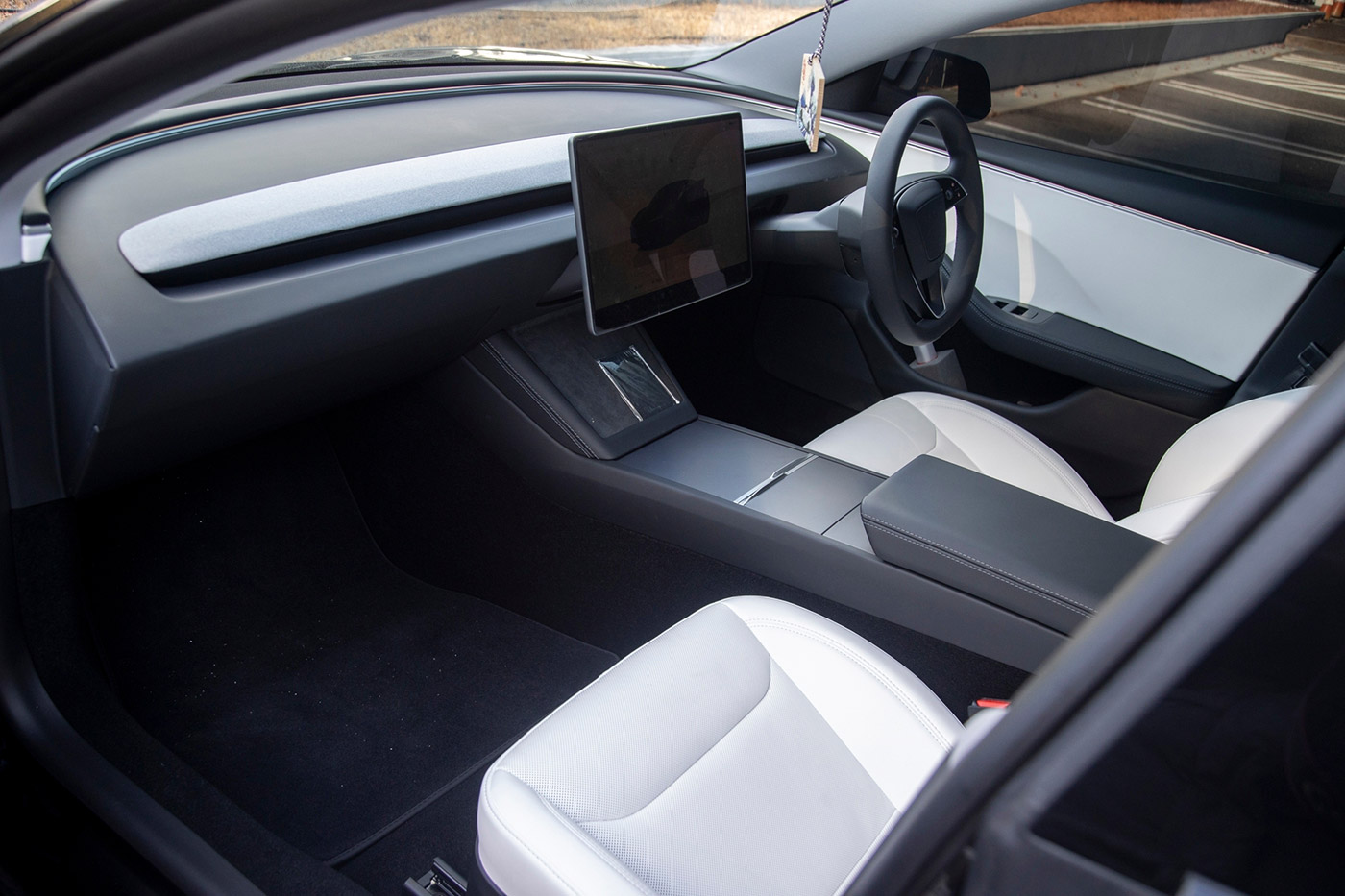 LB-E-WORKS-TESLA-Model-318