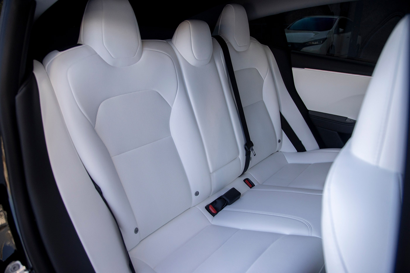 LB-E-WORKS-TESLA-Model-325