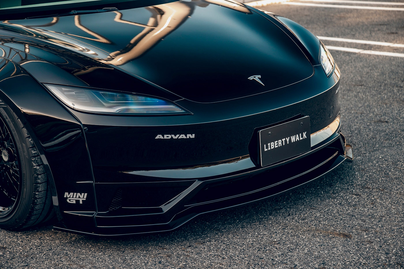 LB-E-WORKS-TESLA-Model-39