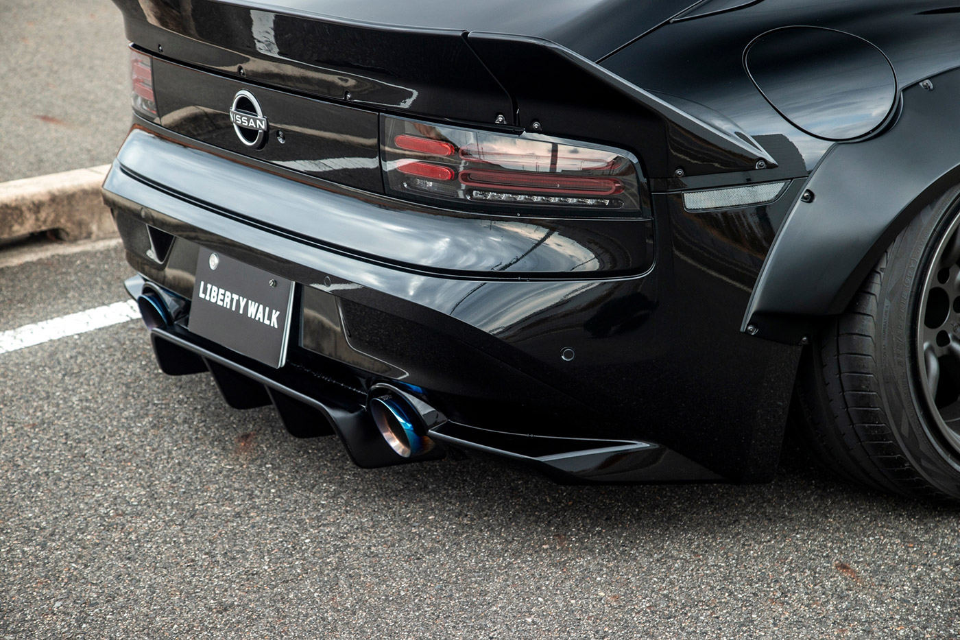 LB-WORKS-NISSAN-Fairlady-Z-RZ34-38