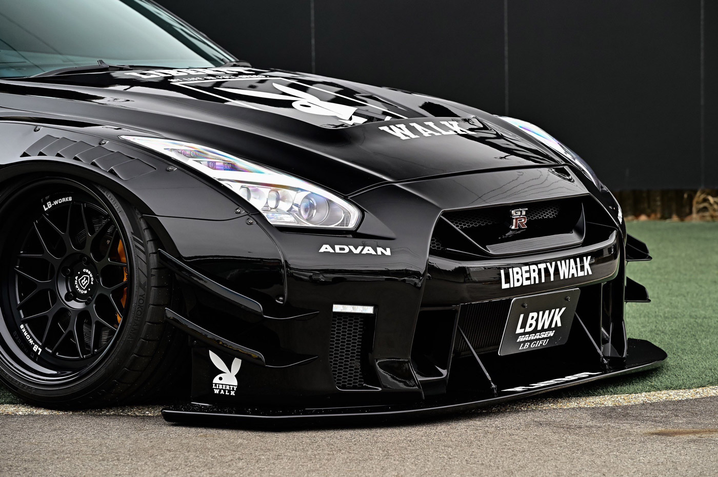 LB-WORKS-NISSAN-GT-R-R35-type-250