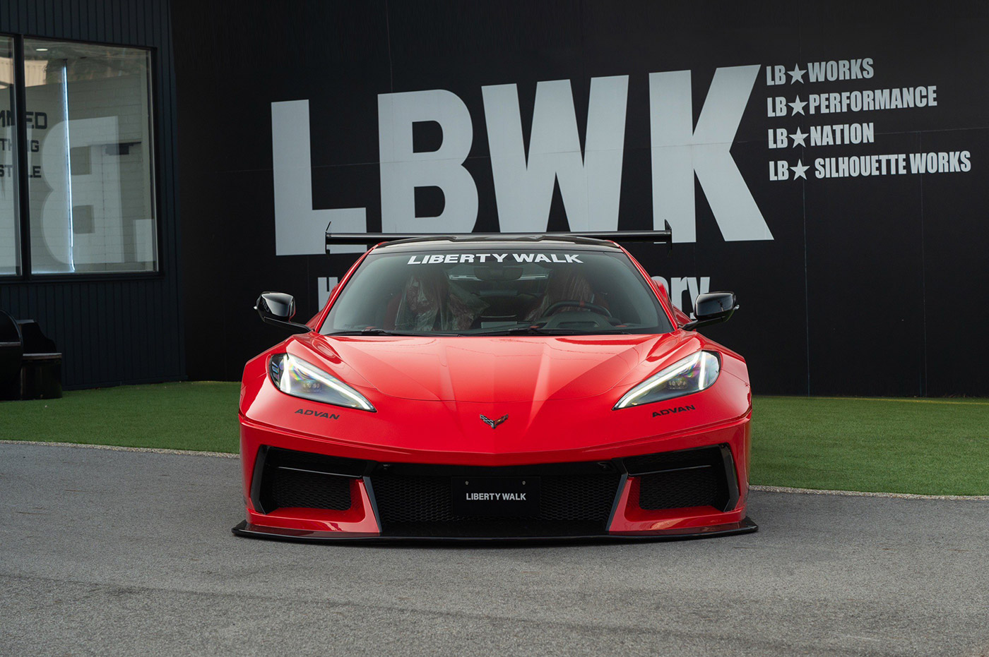 LB-Silhouette-WORKS-CHEVROLET-CORVETTE-Z512
