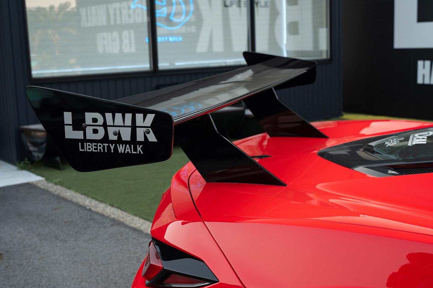 LB-Silhouette-WORKS-CHEVROLET-CORVETTE-Z5124