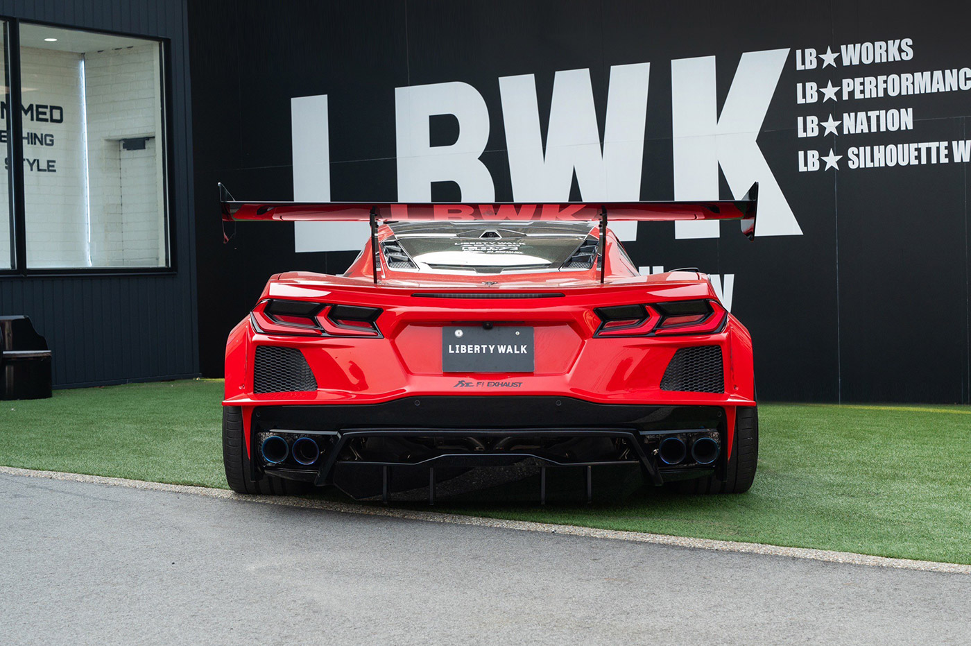 LB-Silhouette-WORKS-CHEVROLET-CORVETTE-Z516