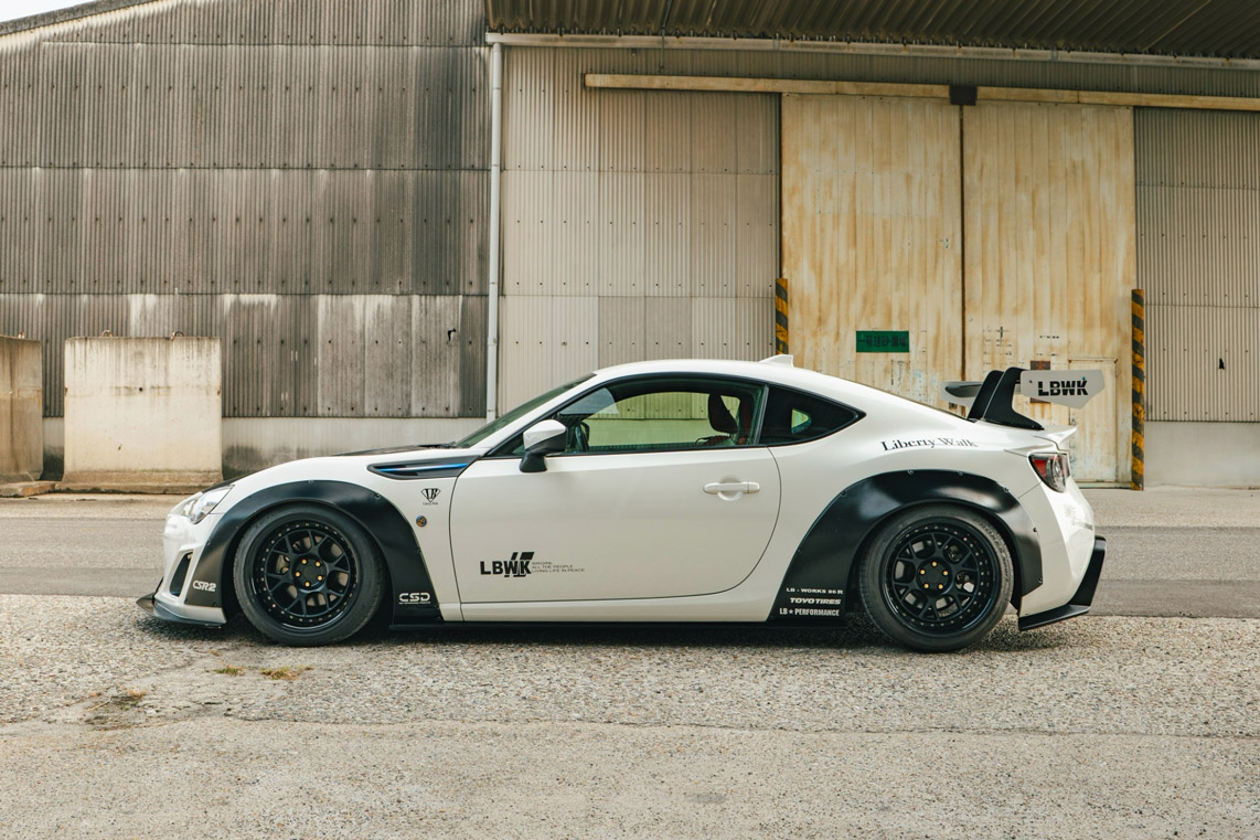 LB-WORKS-TOYOTA-864