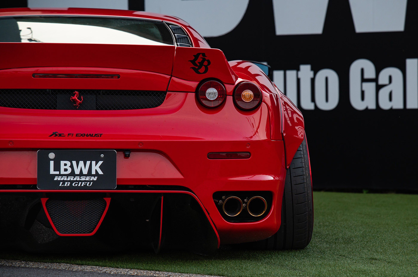 _LB-WORKS-FERRARI-F430-Base-grade-23