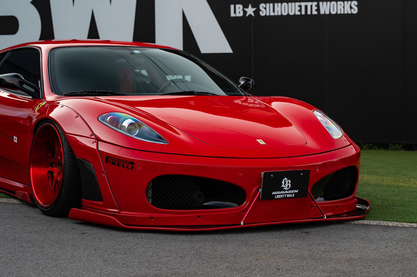 _LB-WORKS-FERRARI-F430-Base-grade-9