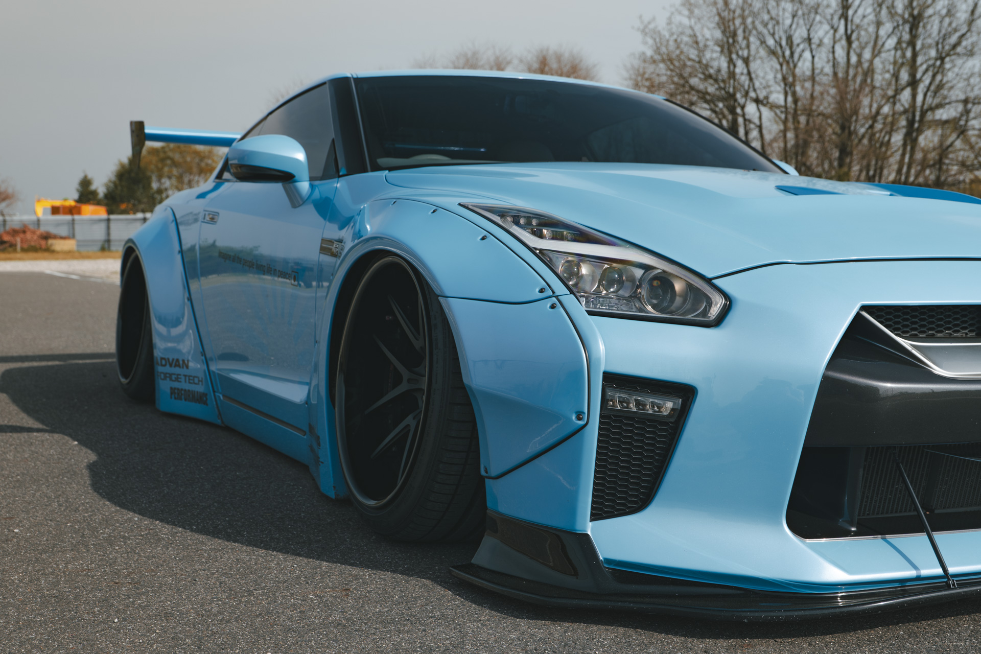 LB-WORKS NISSAN GT-R R35 type.1.5 blue42