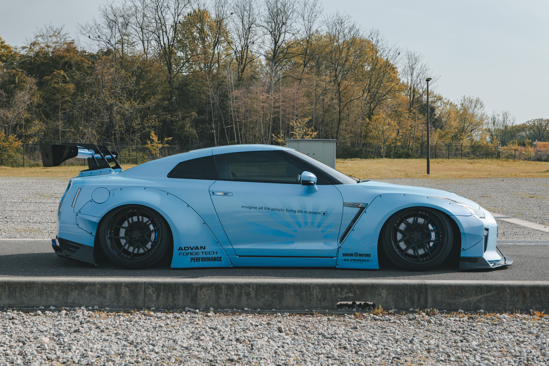 LB-WORKS NISSAN GT-R R35 type.1.5 blue44