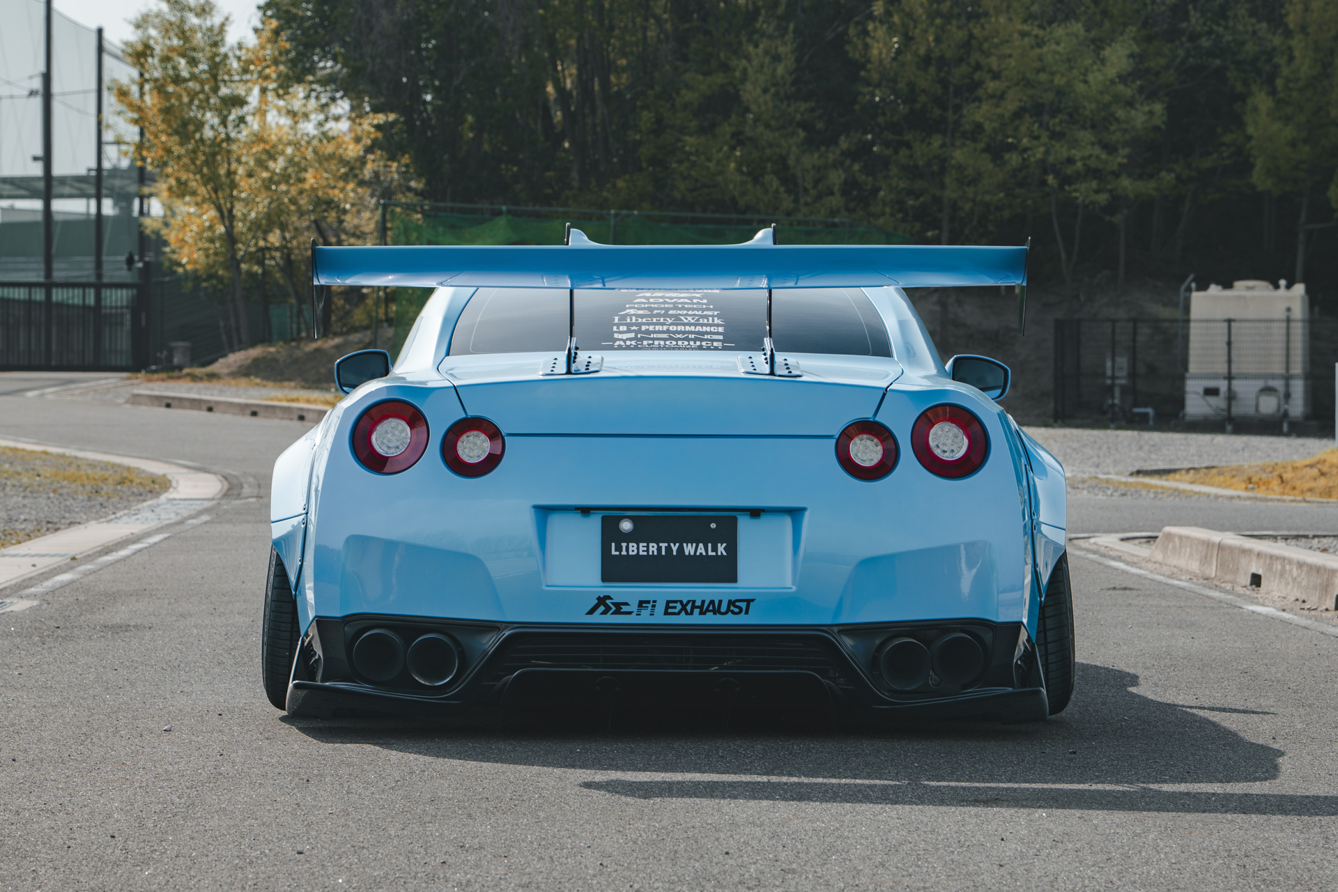 LB-WORKS NISSAN GT-R R35 type.1.5 blue46
